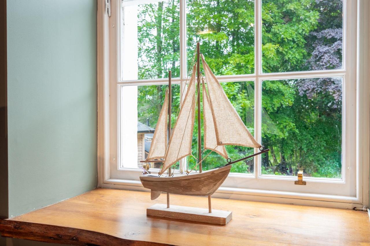 The Jaw Barn Apartment Milngavie Bagian luar foto